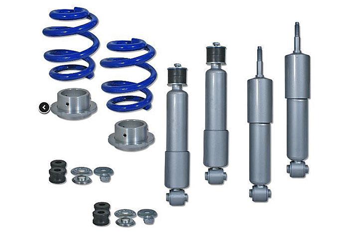 GF150181, Triple-S Schroefset, VW Transporter T4 Multivan/ Caravelle/ Bus  incl. Syncro 70X/D 09/1990-04/2003, SerieKG max vooraslast, De set bevat alleen achteras-veren